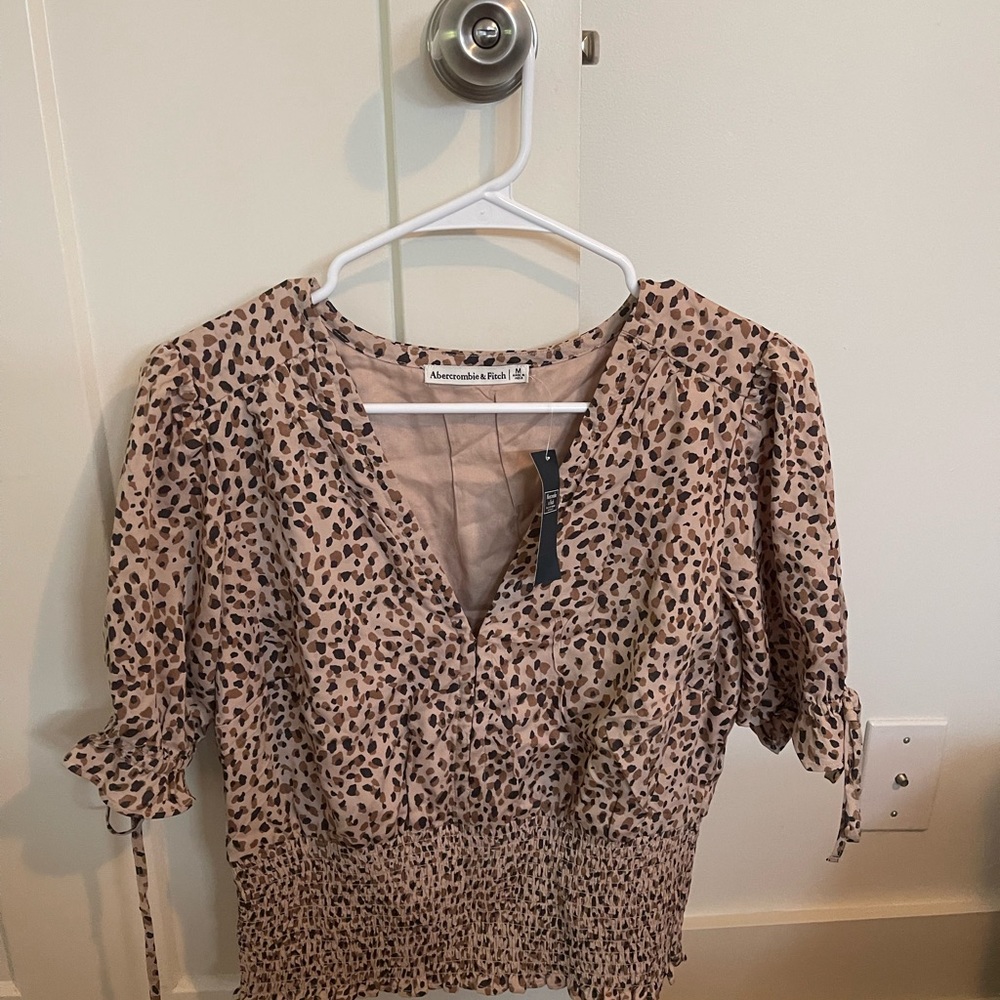 Abercrombie & Fitch Top
